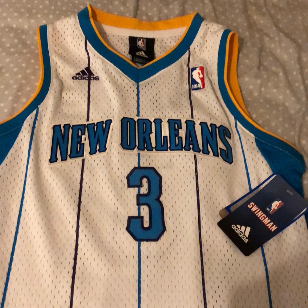 NWT. New Orleans Hornets C Paul Jersey. Medium.
